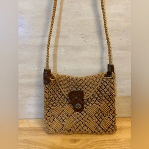 Vintage Burlington Macrame Tote Turn Lock Closure